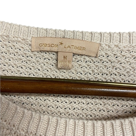 Gibson Latimer Women’s Knit Cream Sweater Size M Embellished Beaded Shoulders - Picture 4 of 16